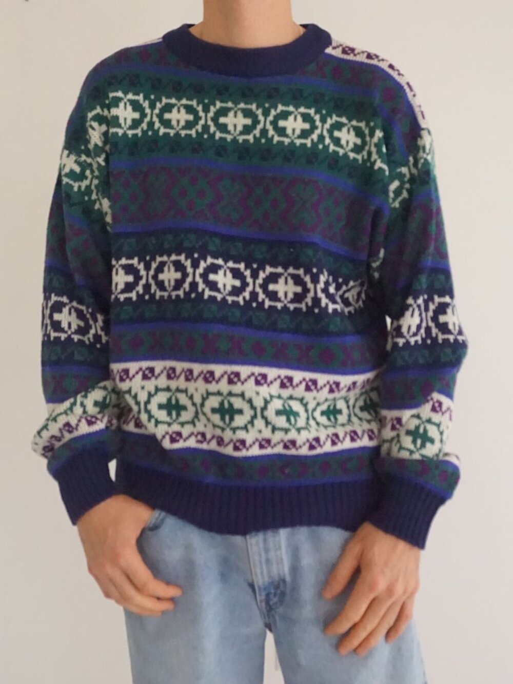 Celebrity Club Navy Green Purple Aztec Geometric Southwestern Ski Sweater Medium